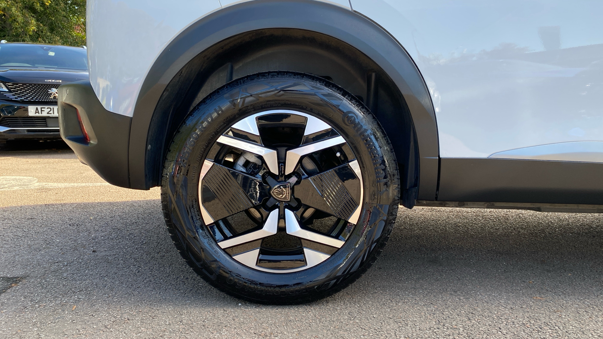 car image