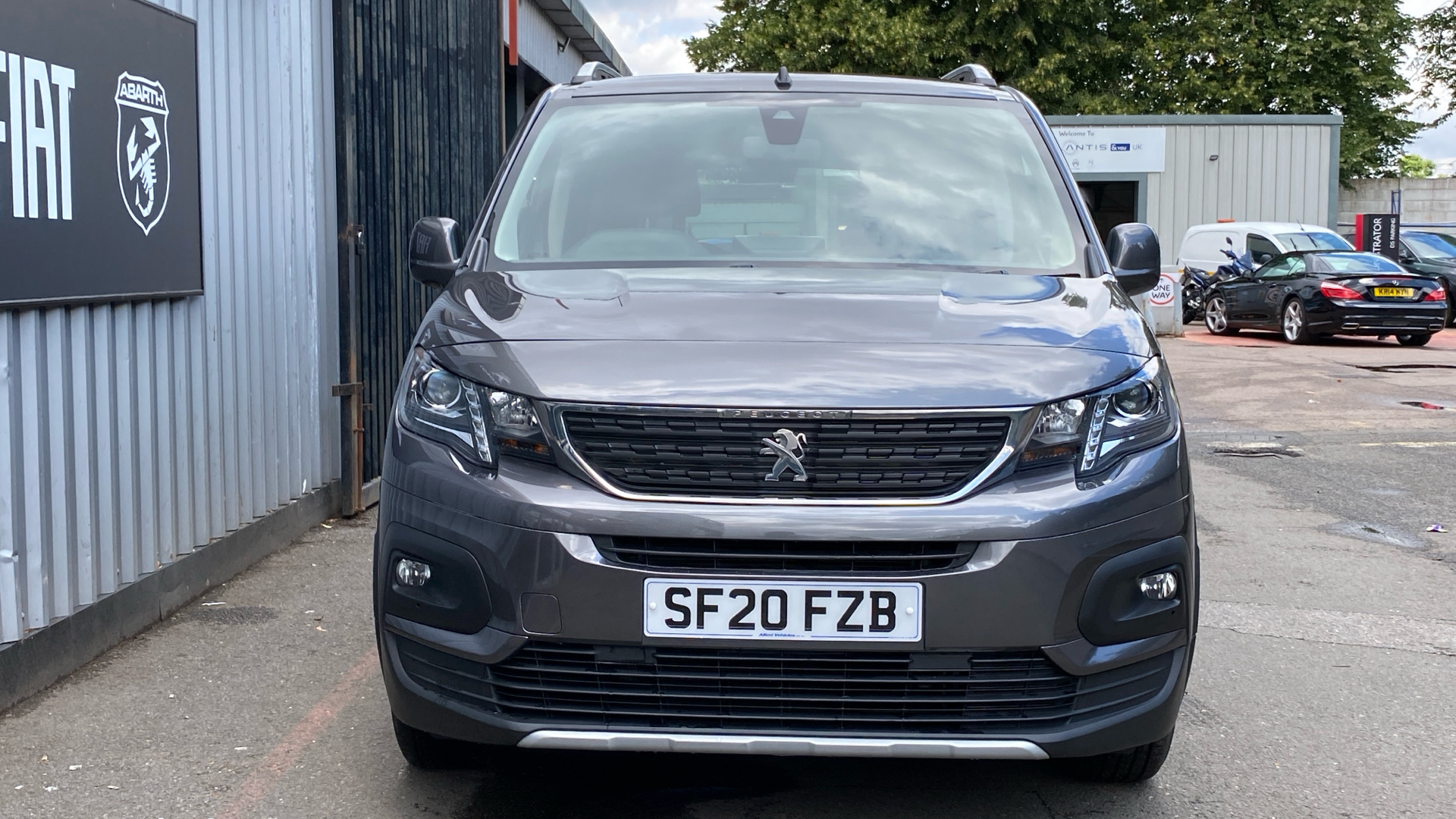 car image