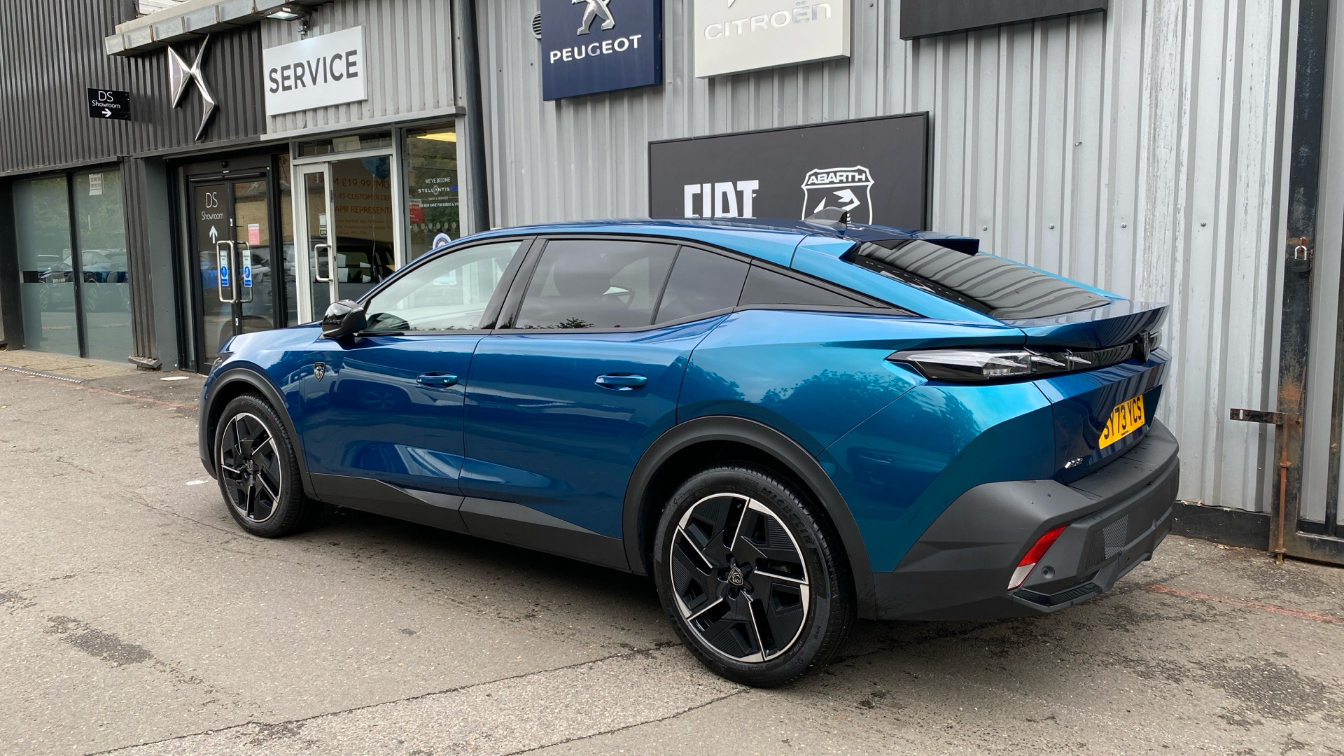 car image