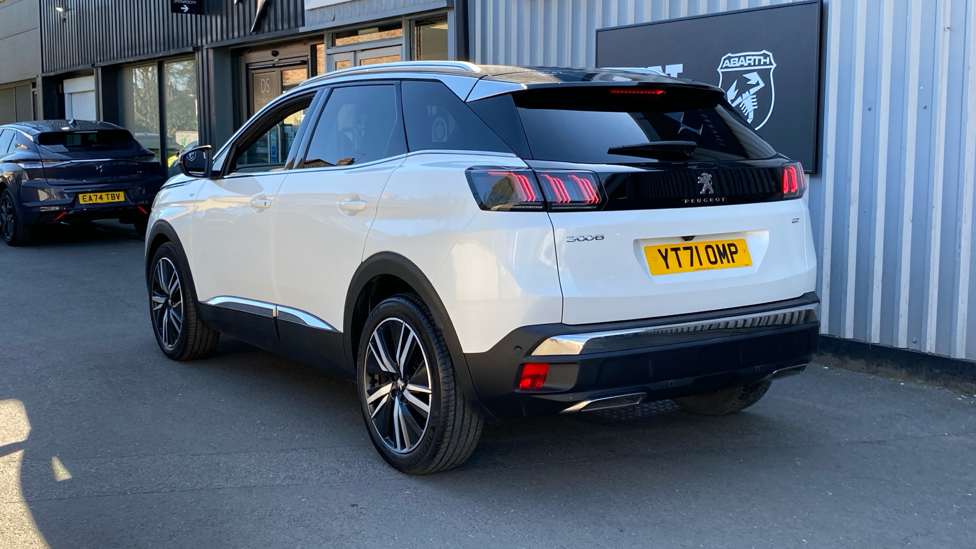 car image