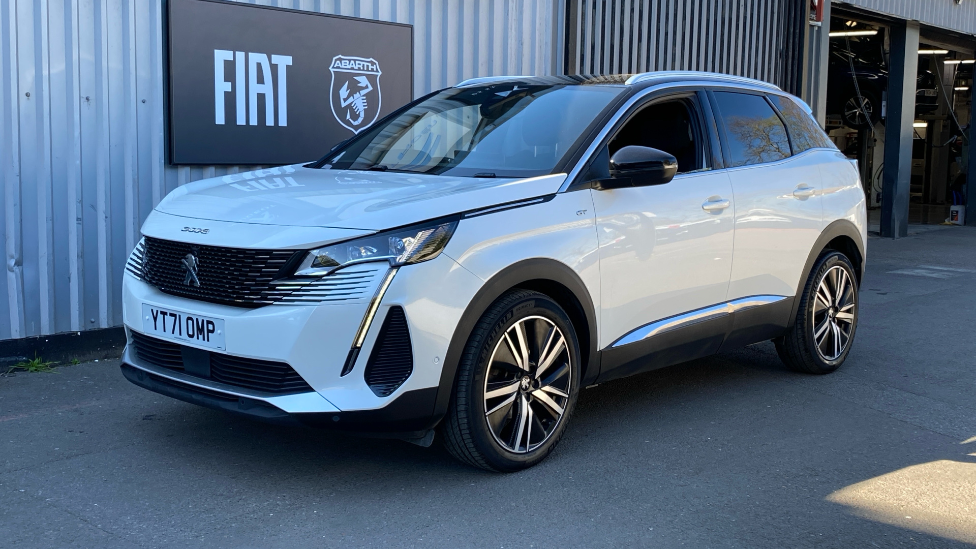 car image