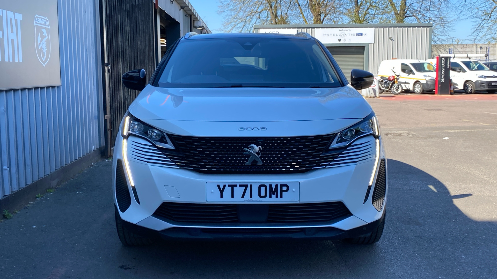 car image