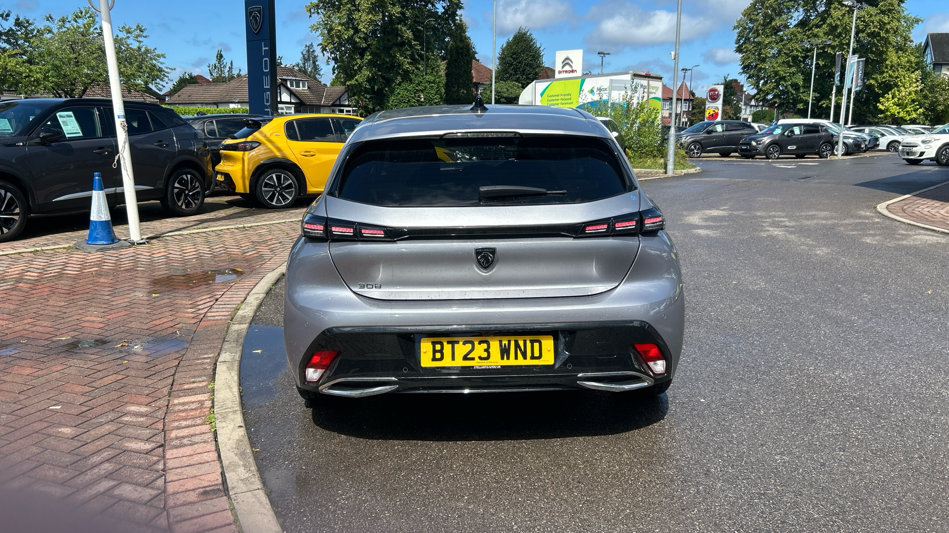 car image