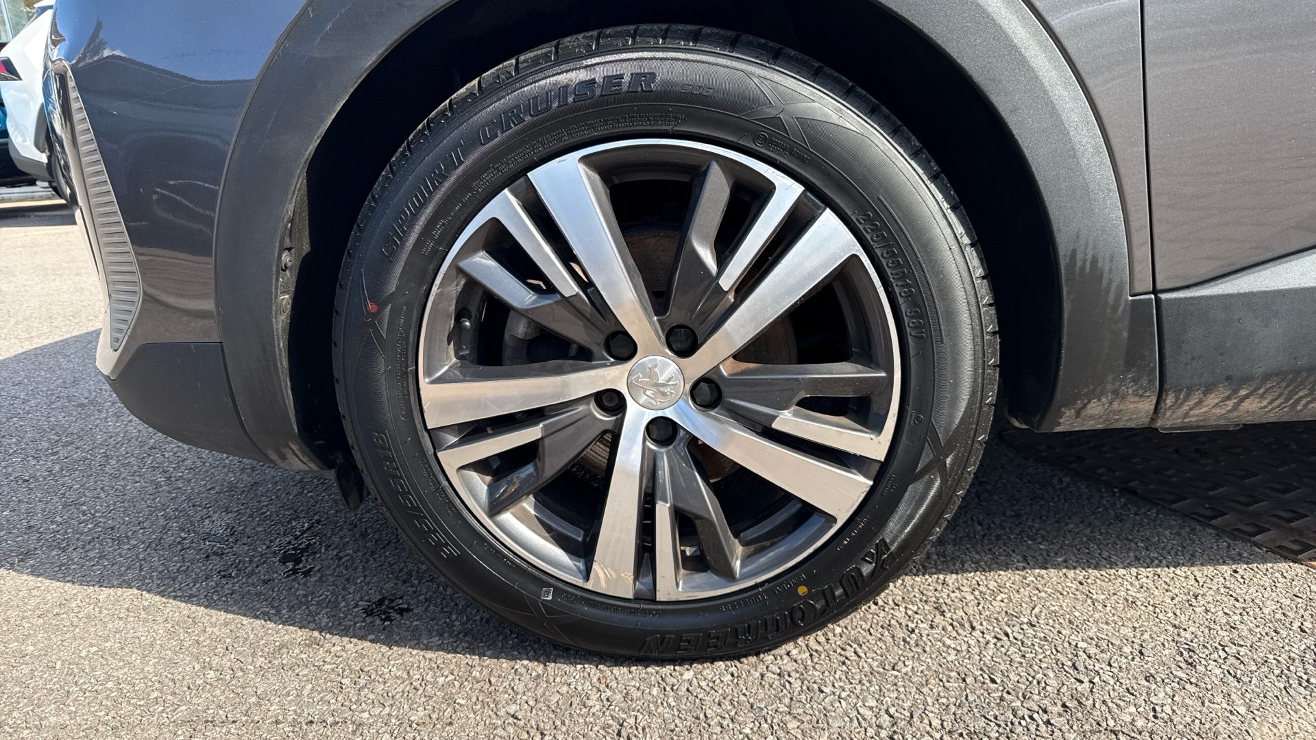 car image