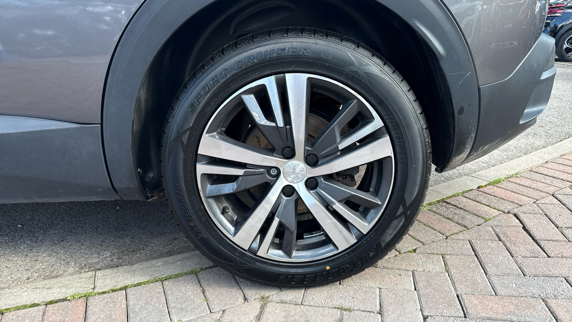 car image