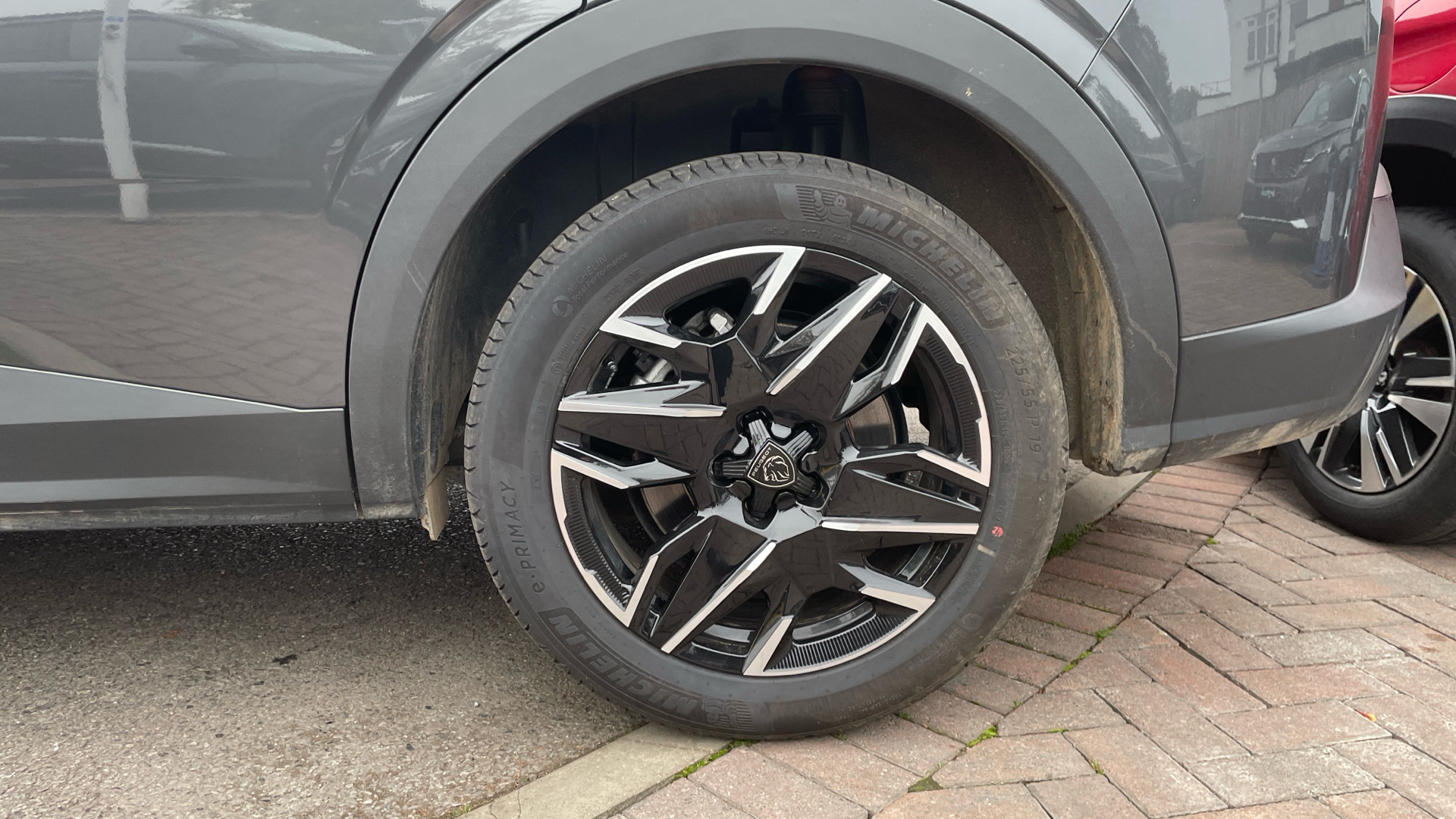 car image