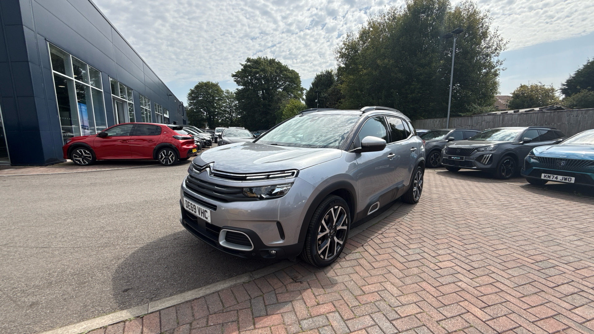 car image