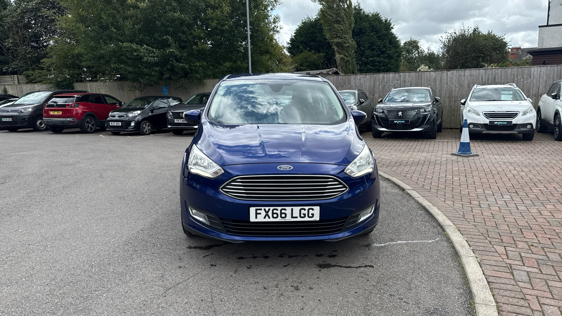 car image