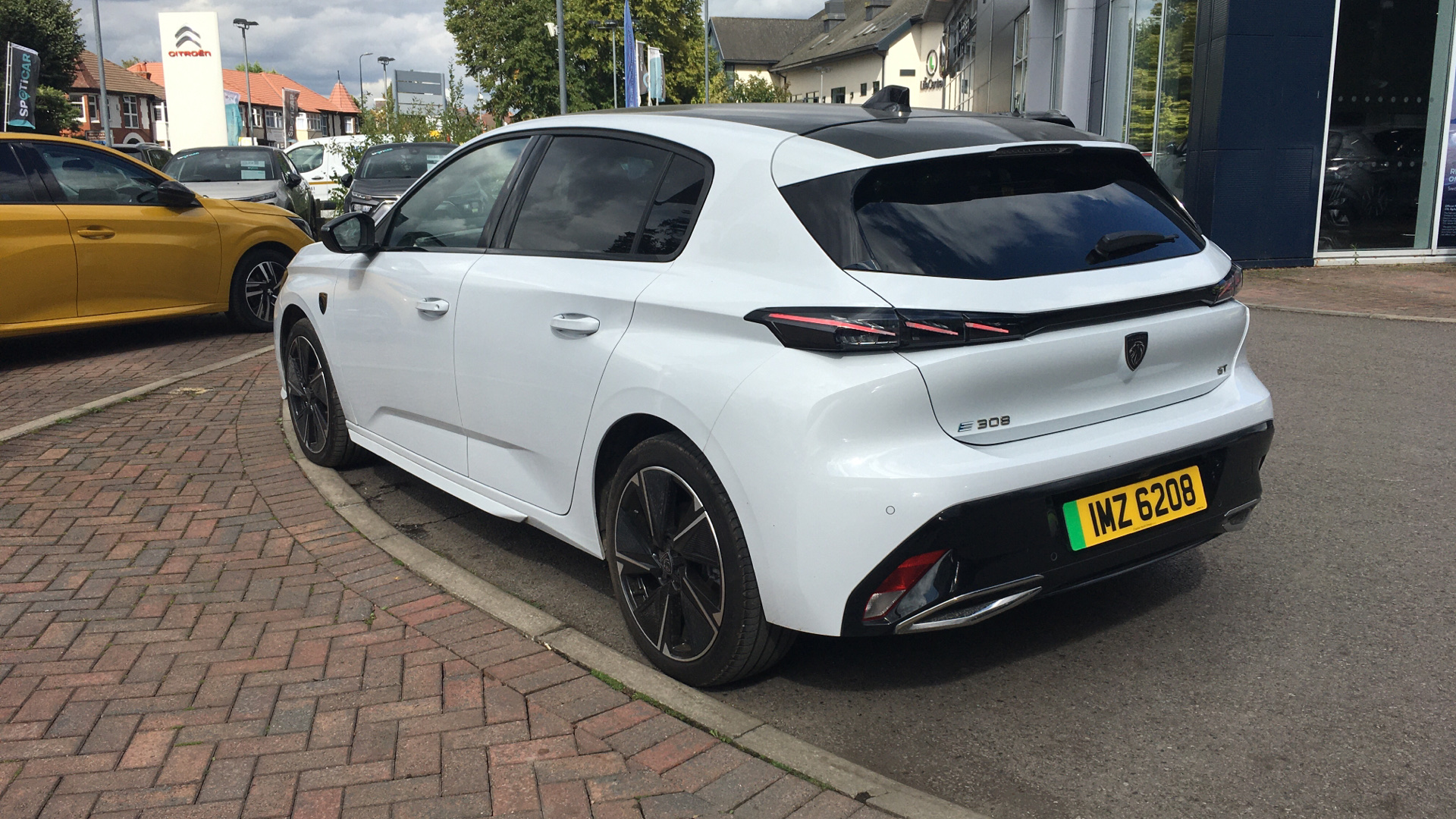 car image