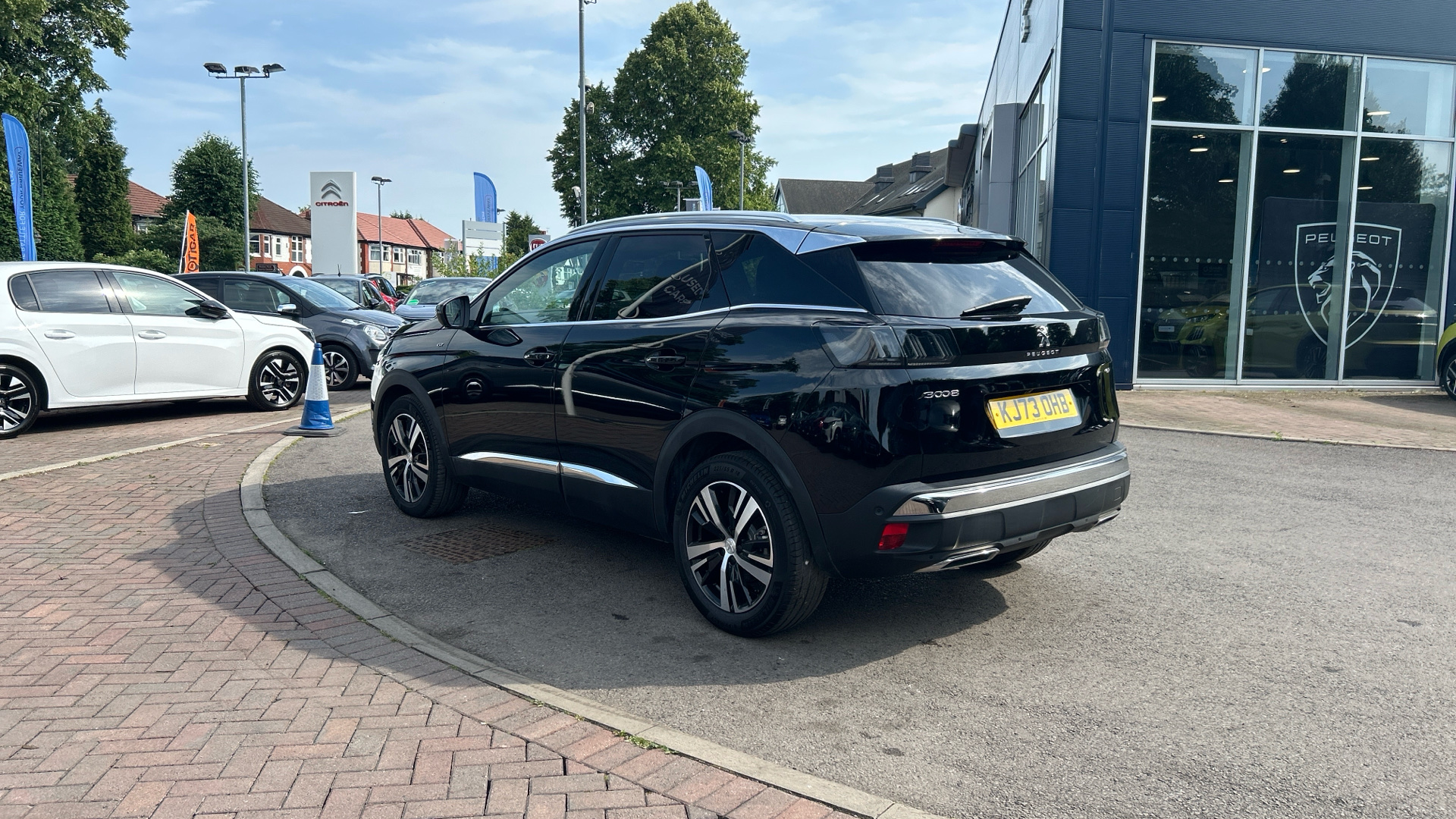 car image