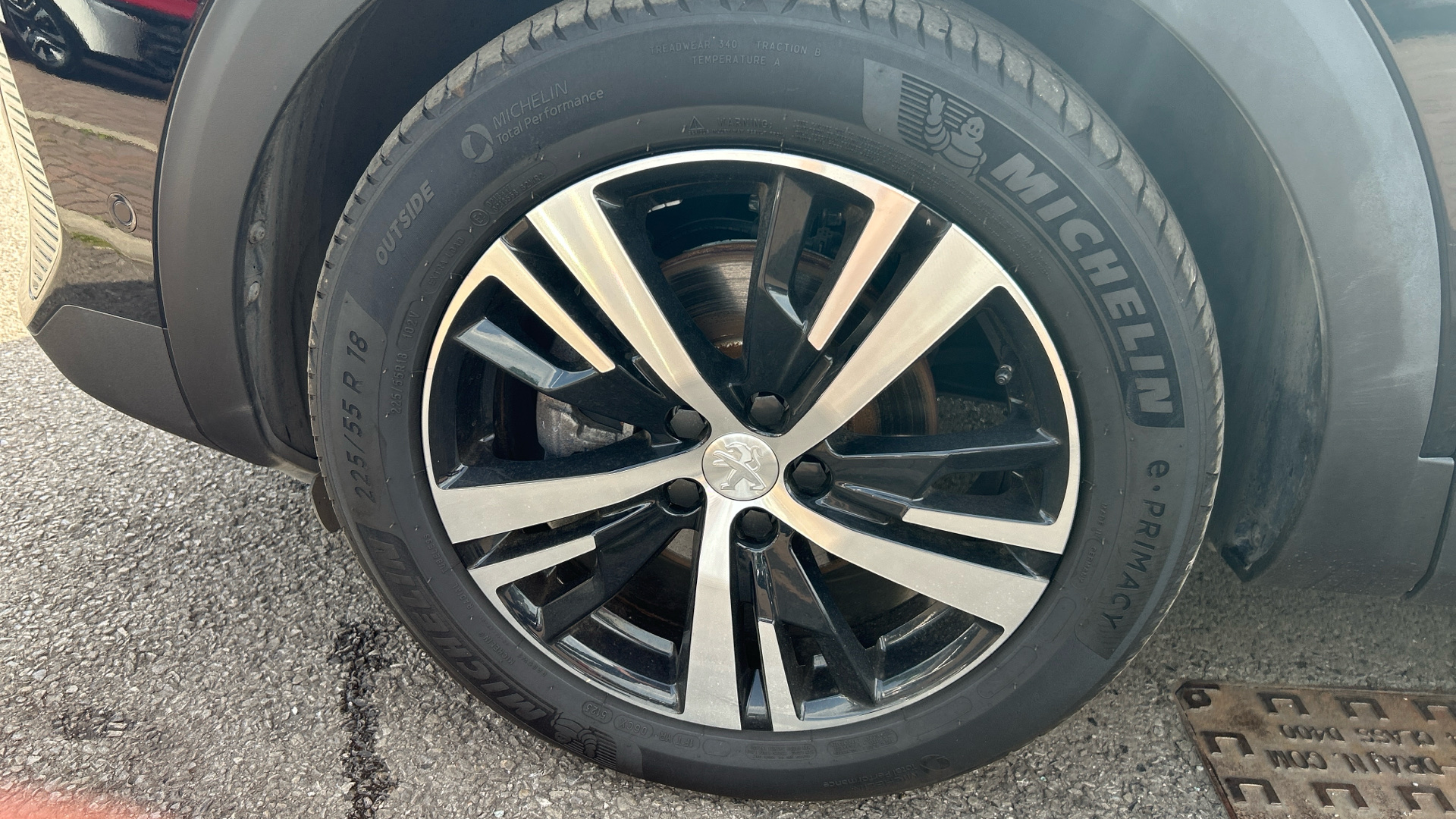 car image
