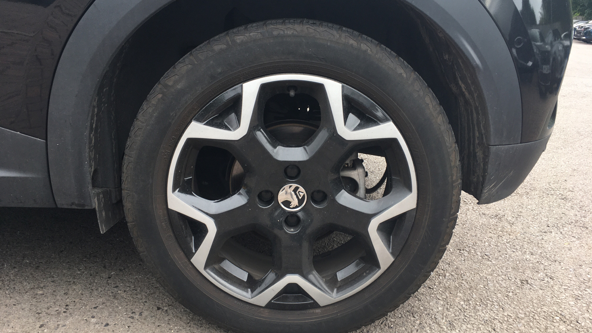 car image
