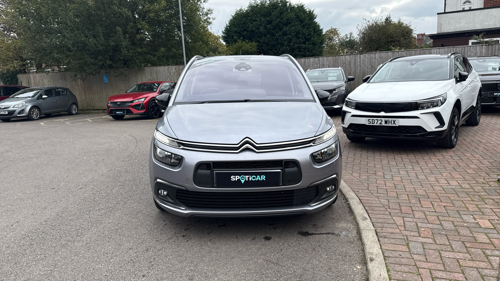 car image
