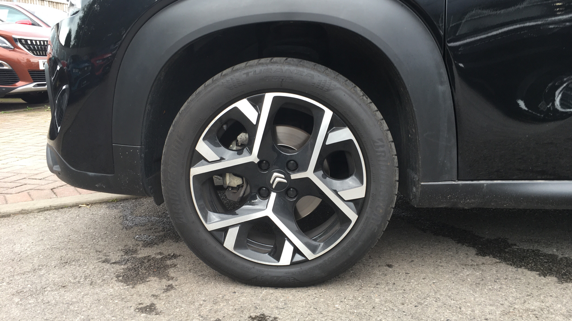 car image
