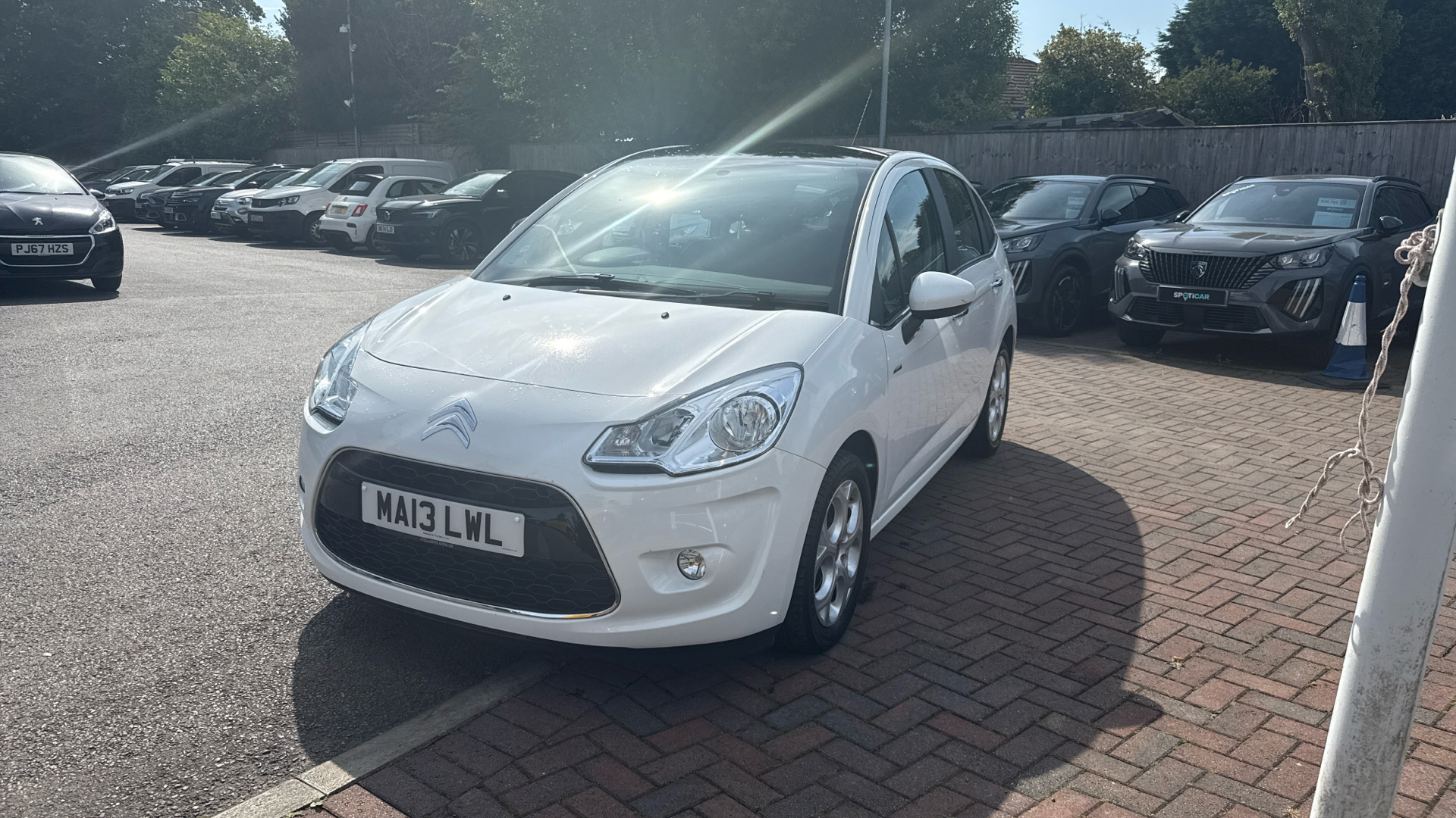 car image