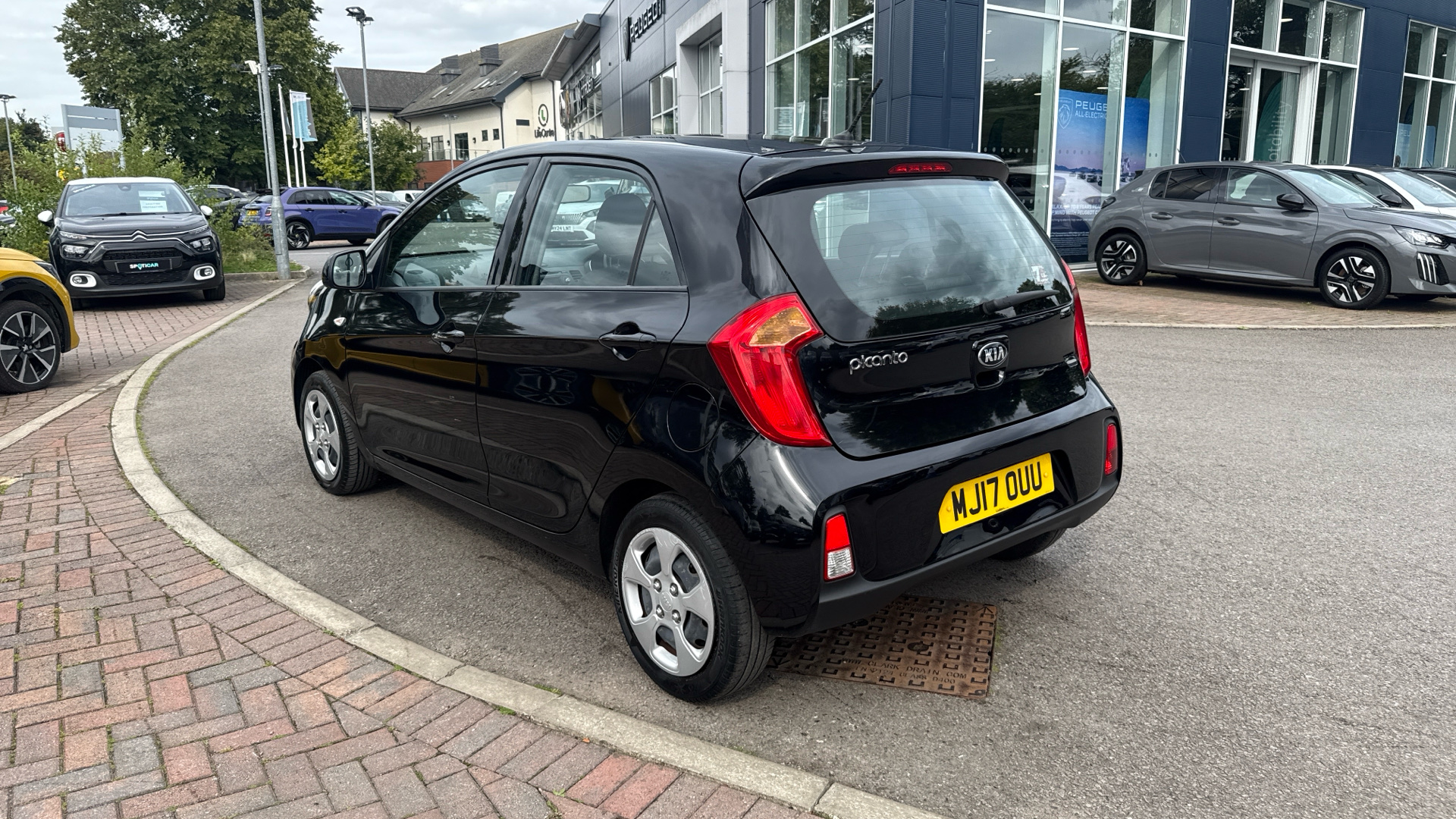 car image