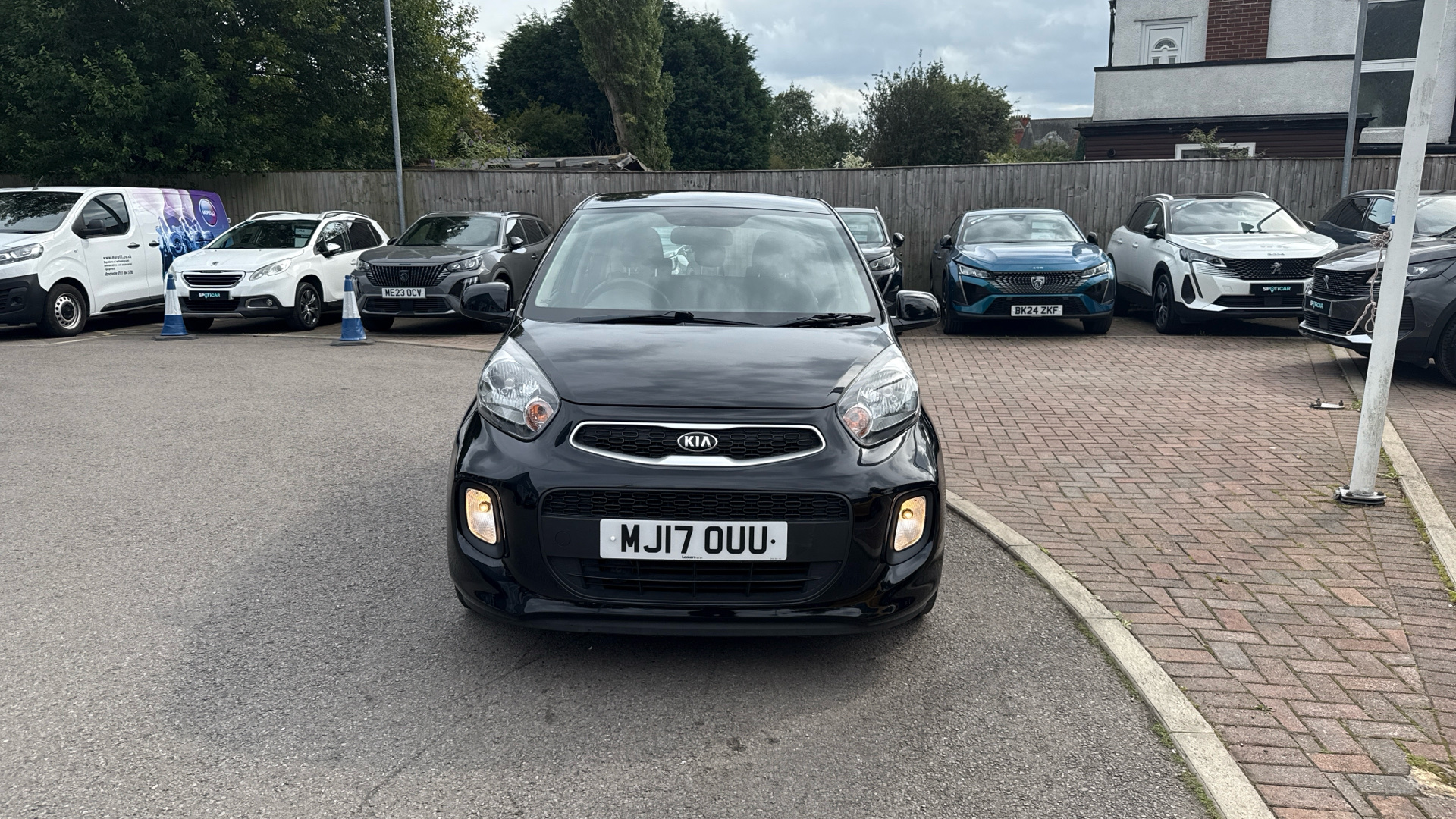 car image