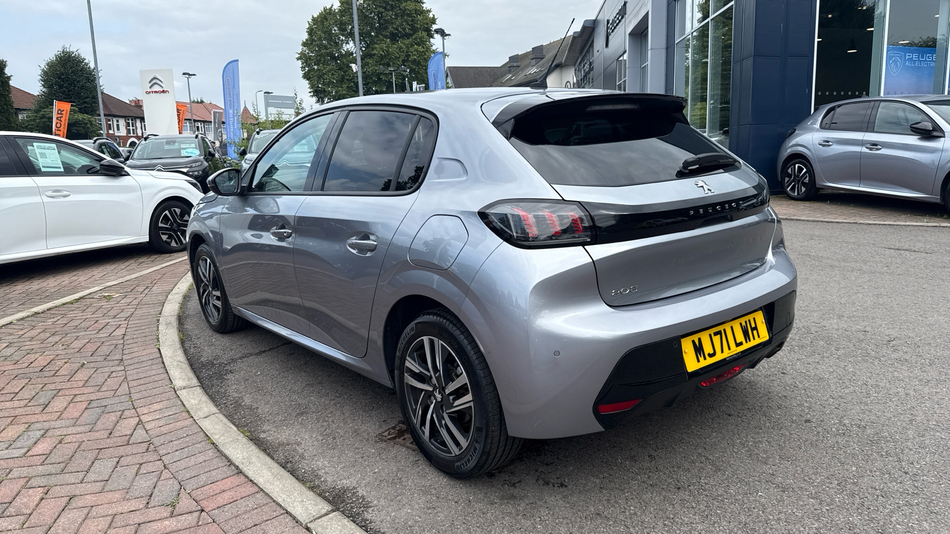 car image