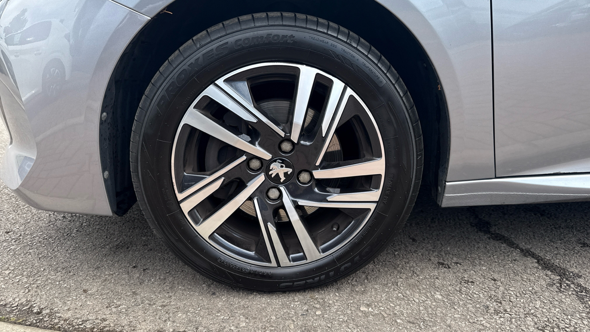 car image