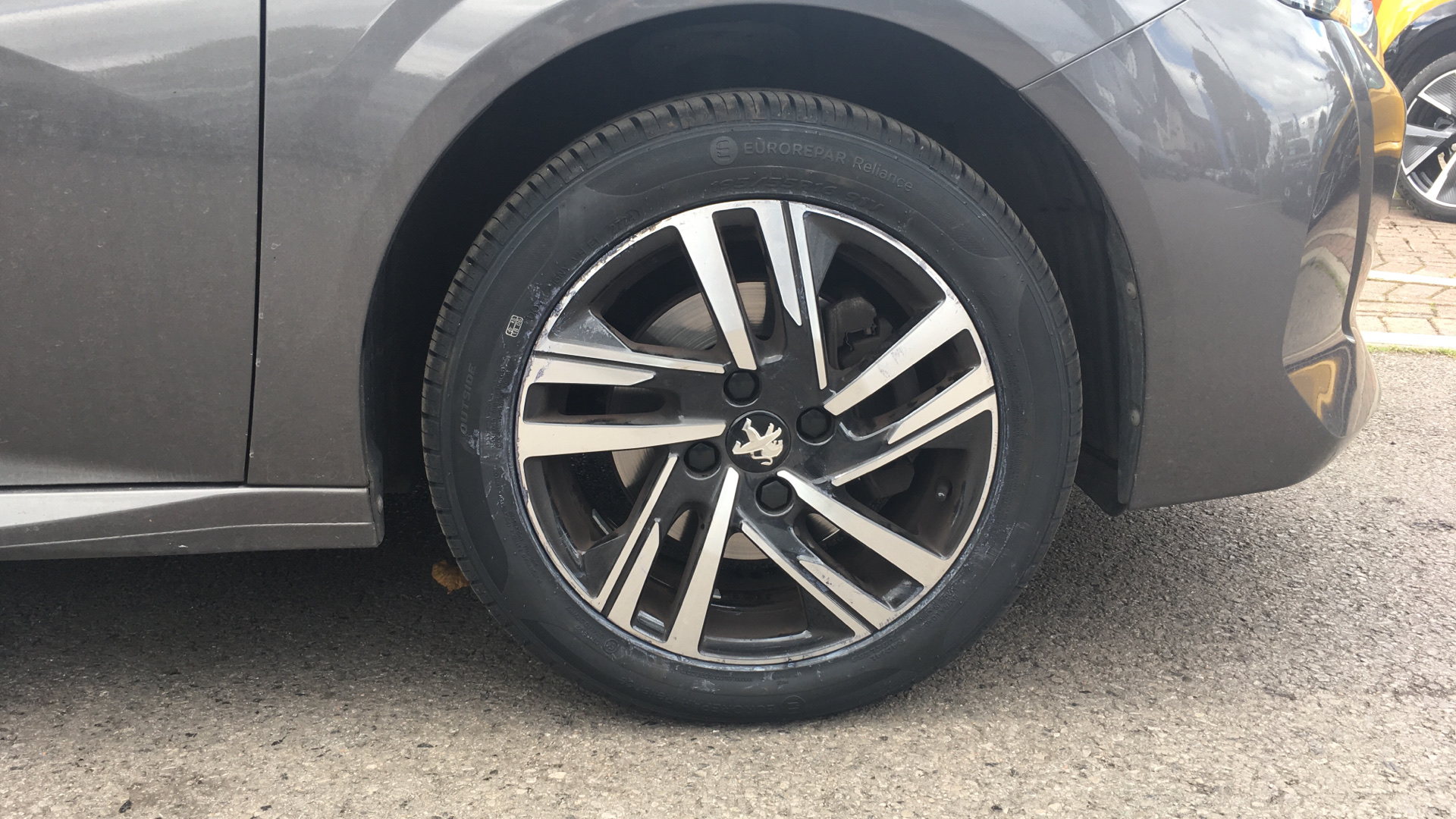 car image
