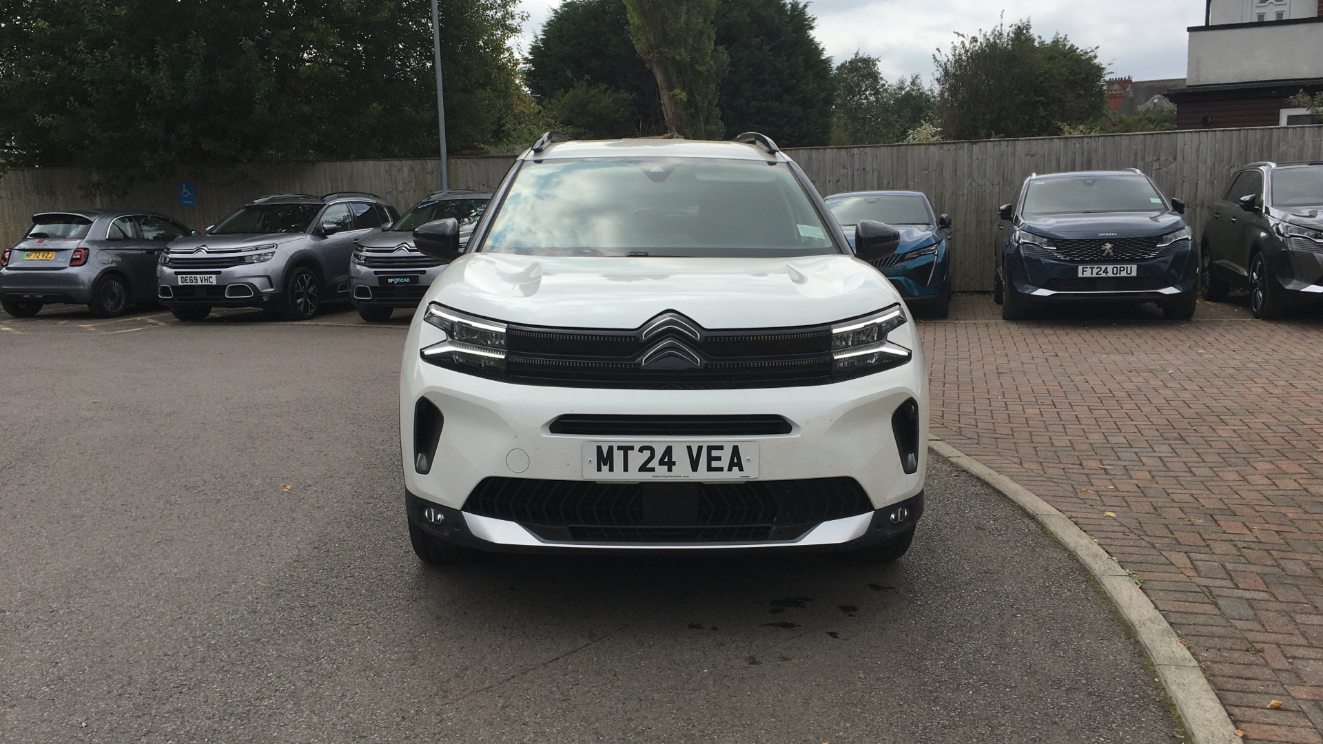 car image