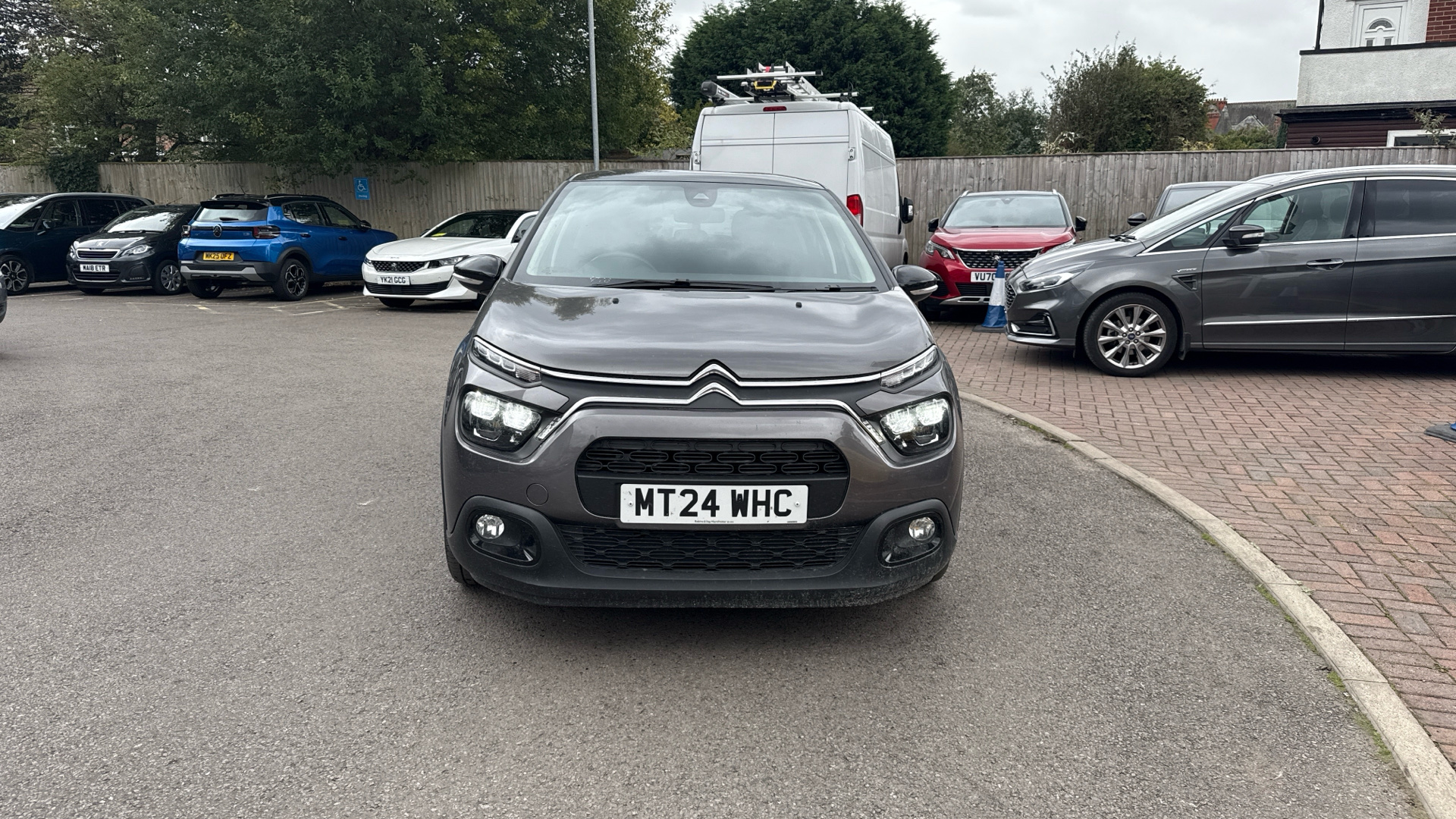 car image