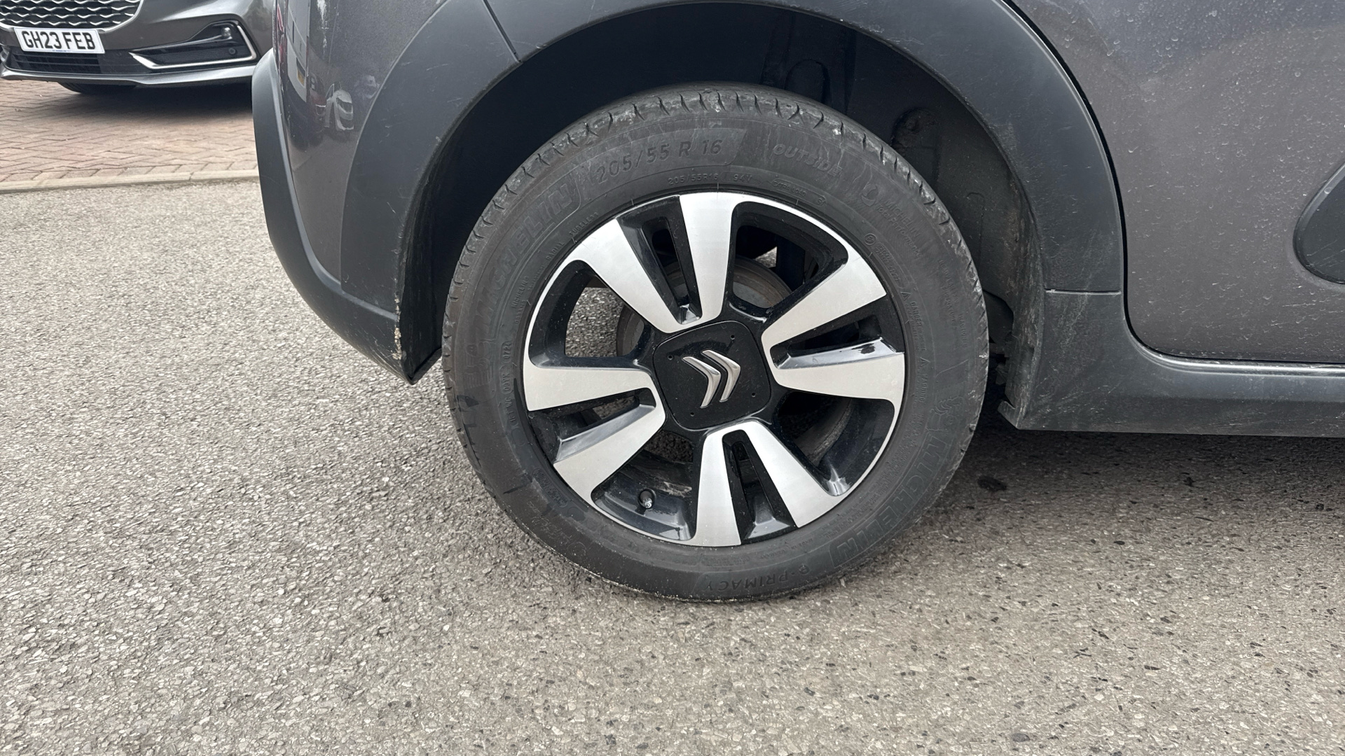 car image