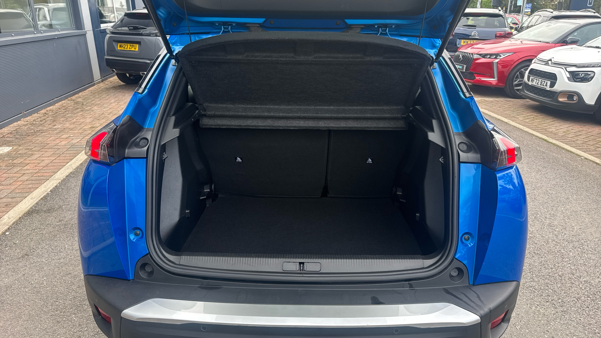 car image