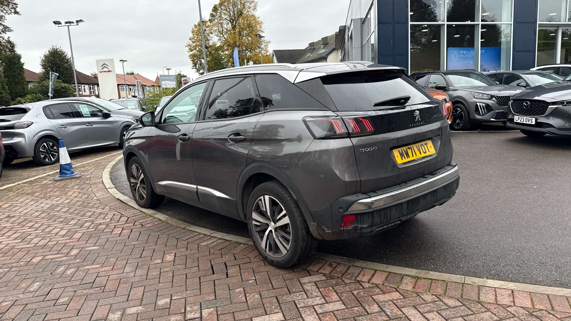 car image