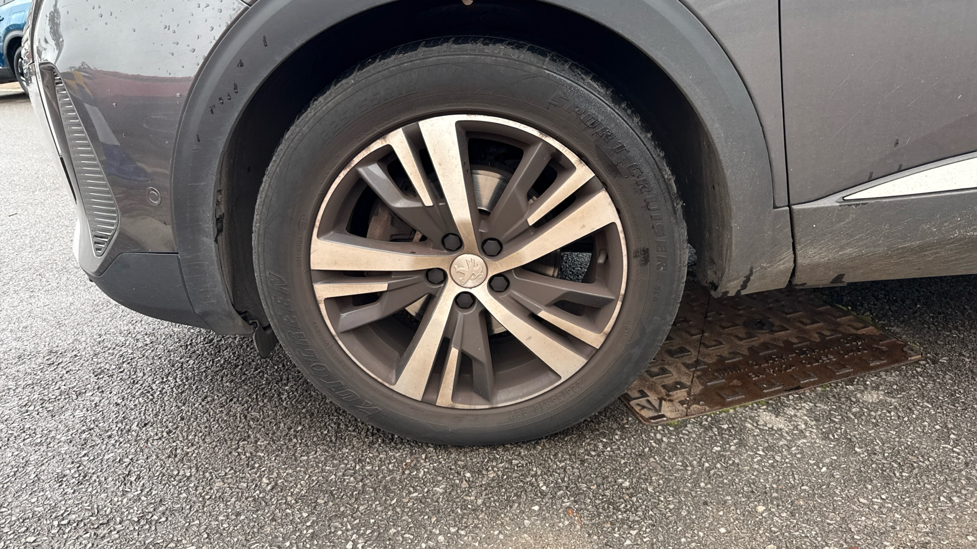 car image