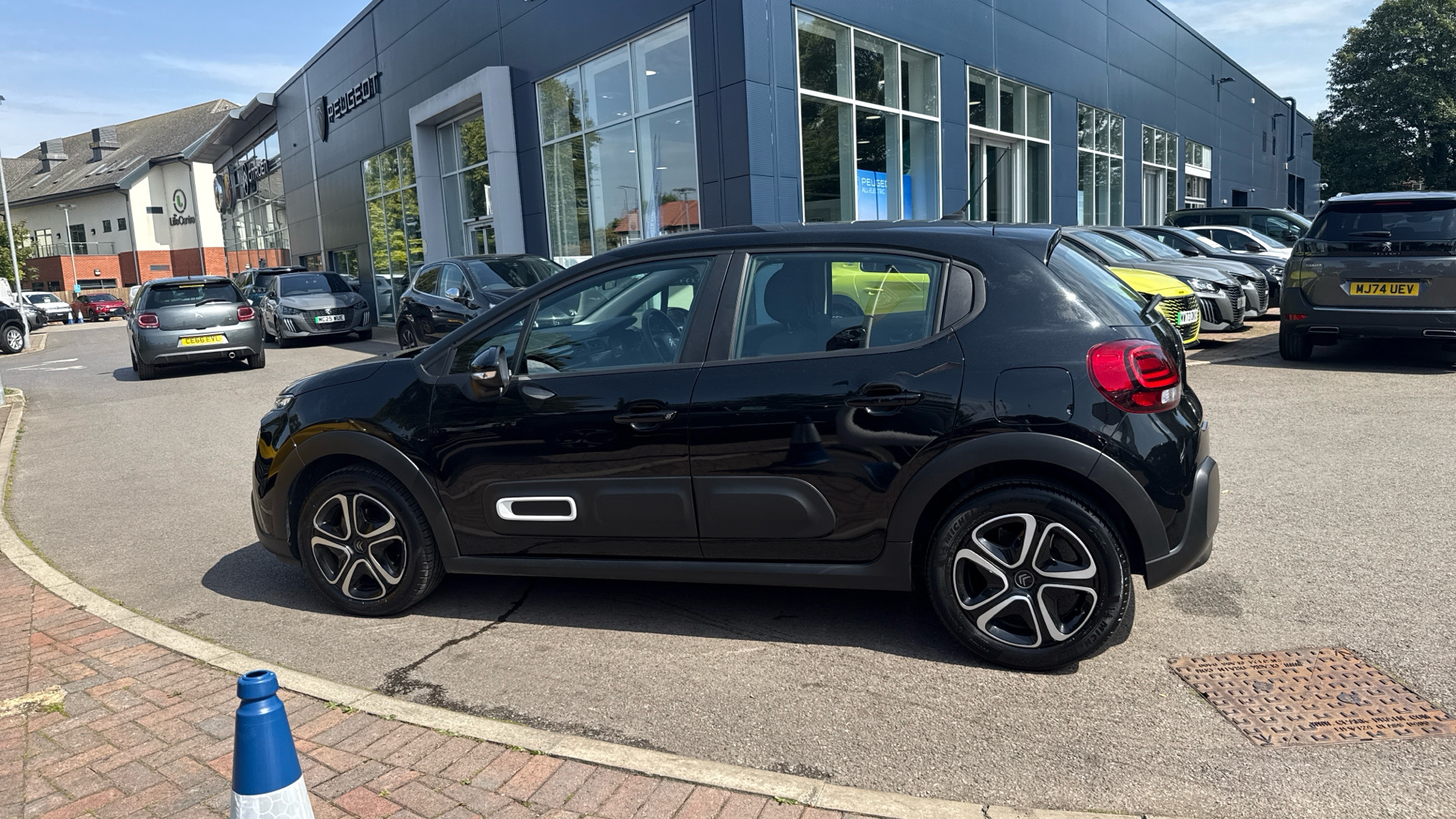 car image