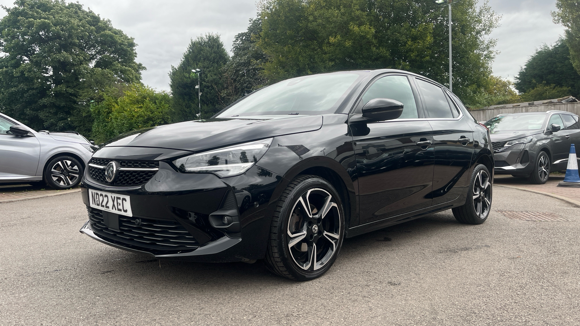 car image