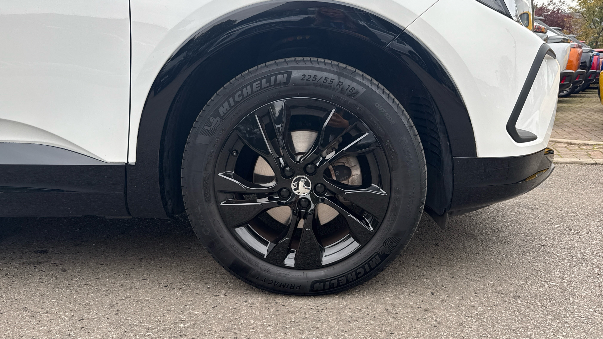 car image