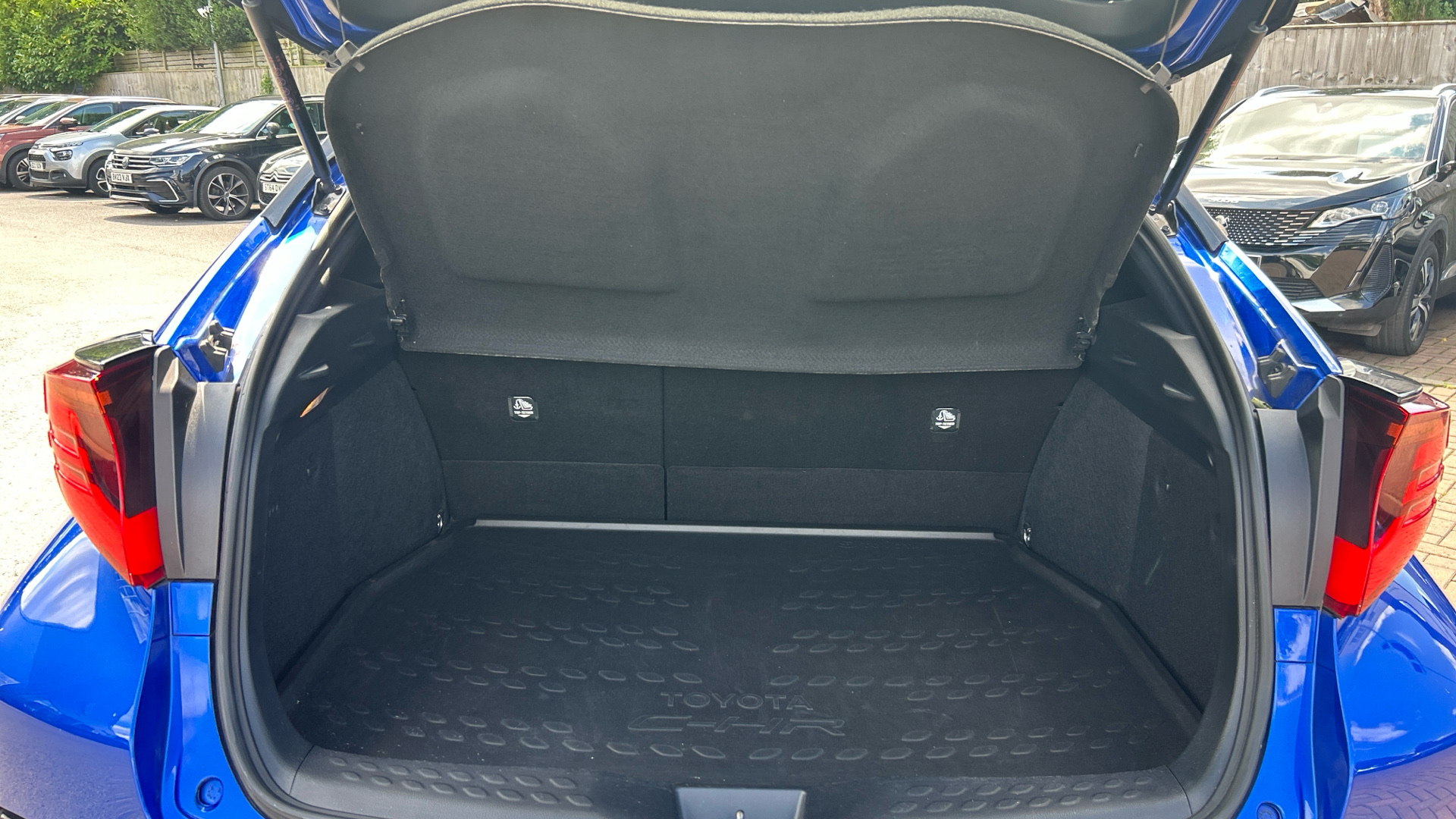 car image