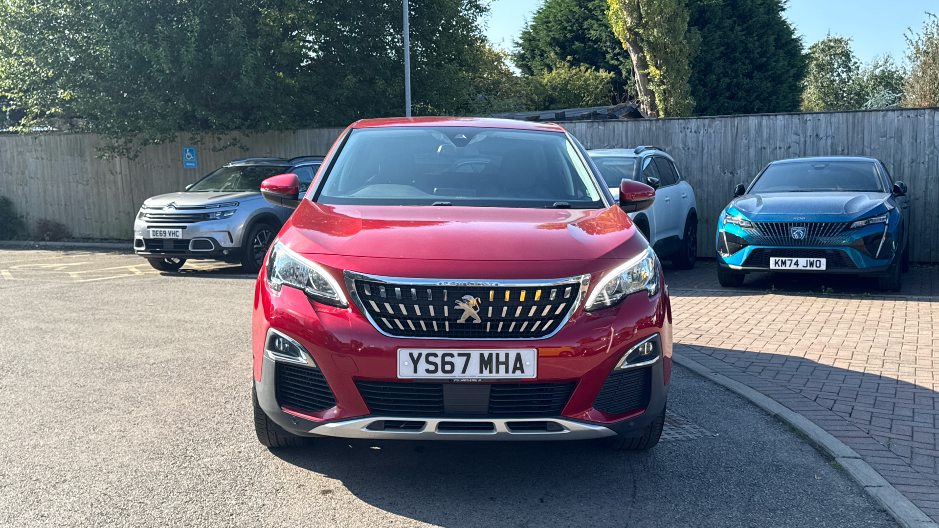 car image