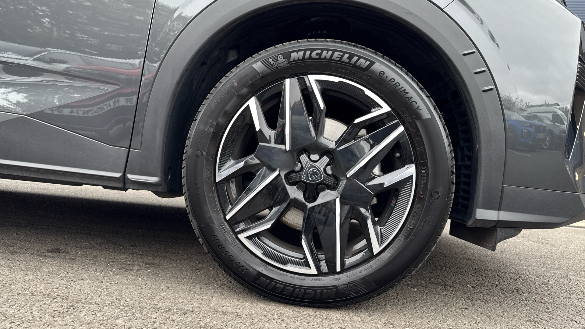 car image