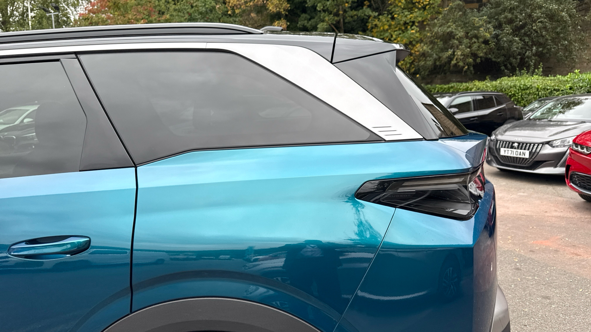 car image