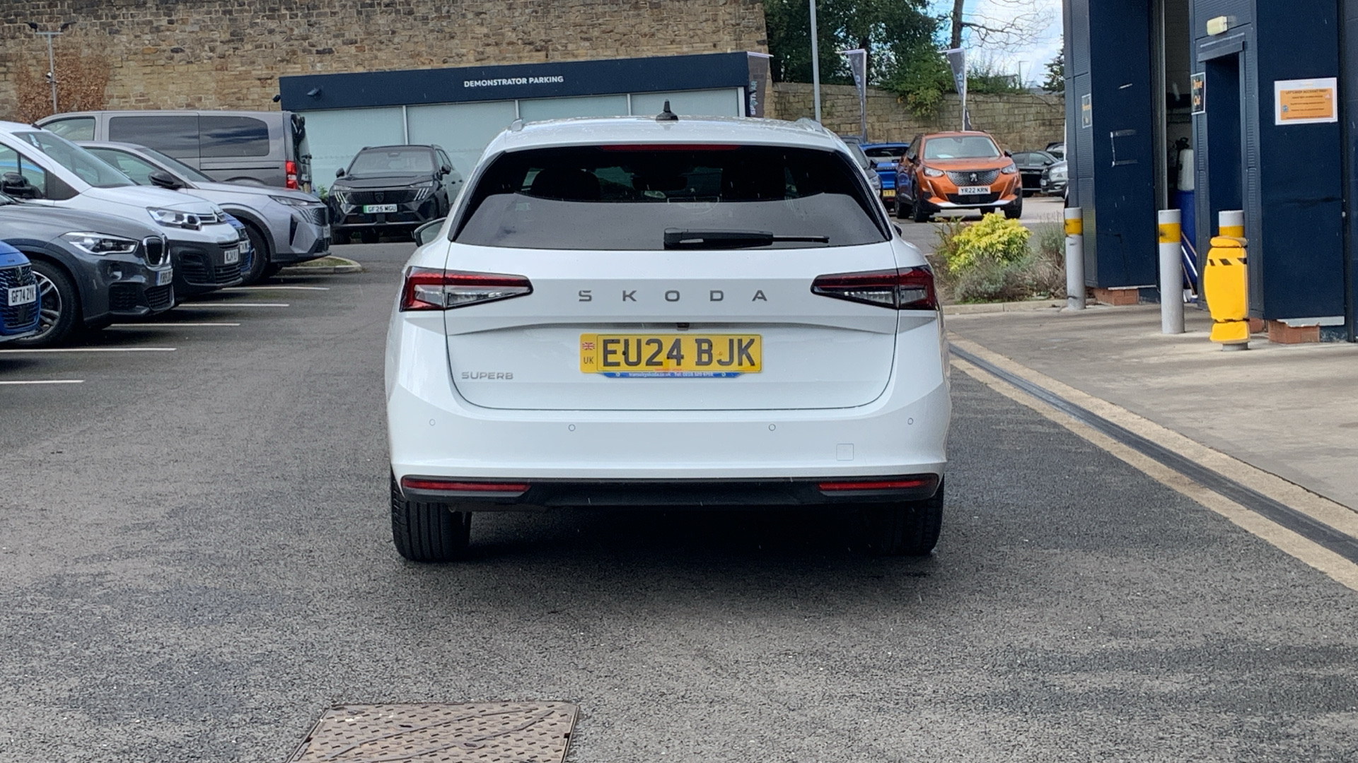 car image