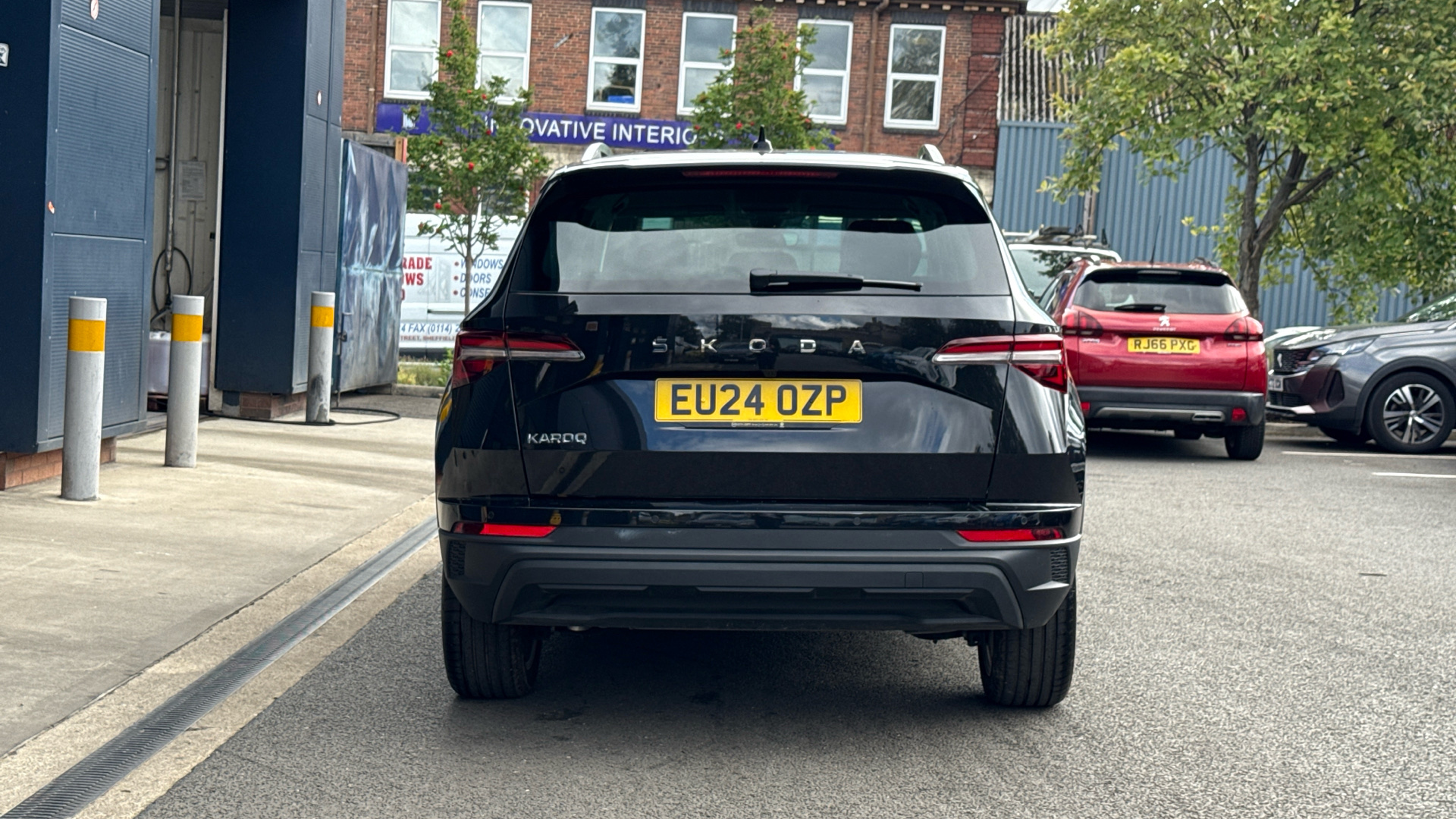 car image