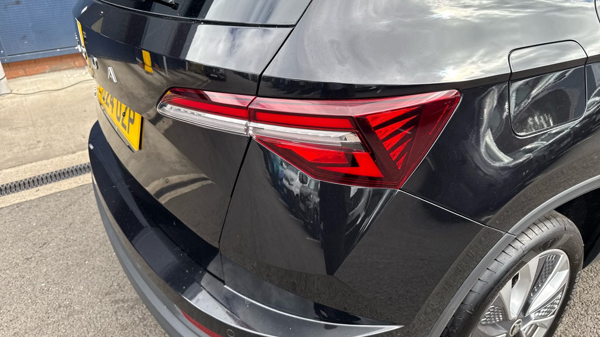 car image