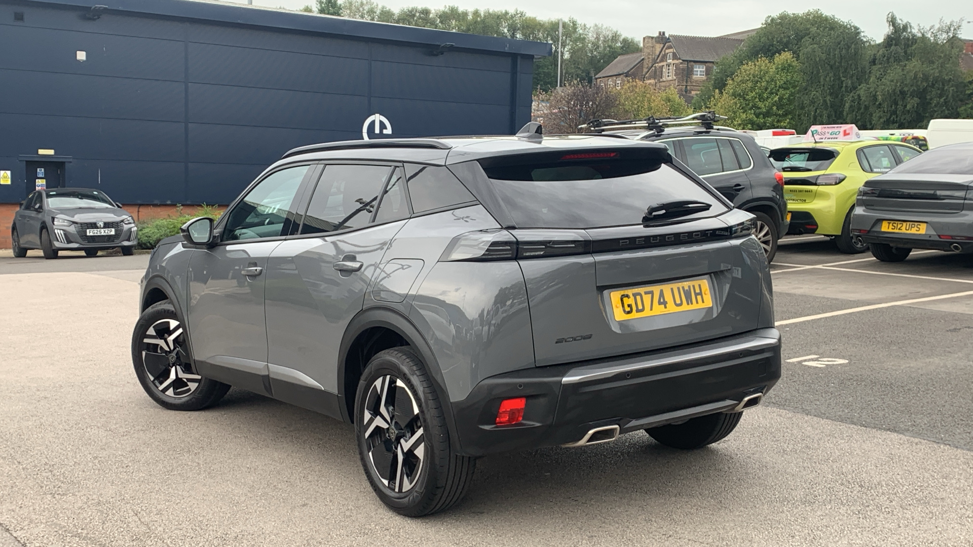car image