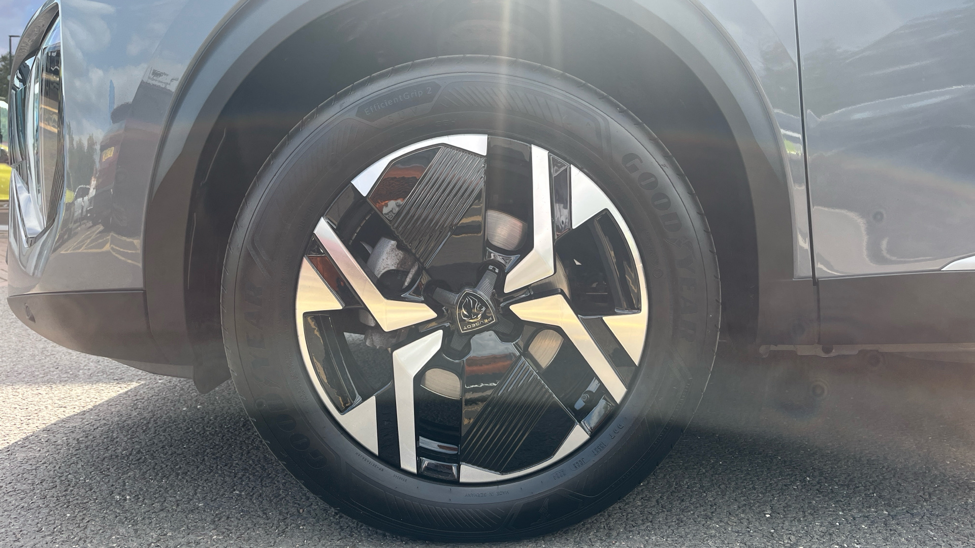 car image
