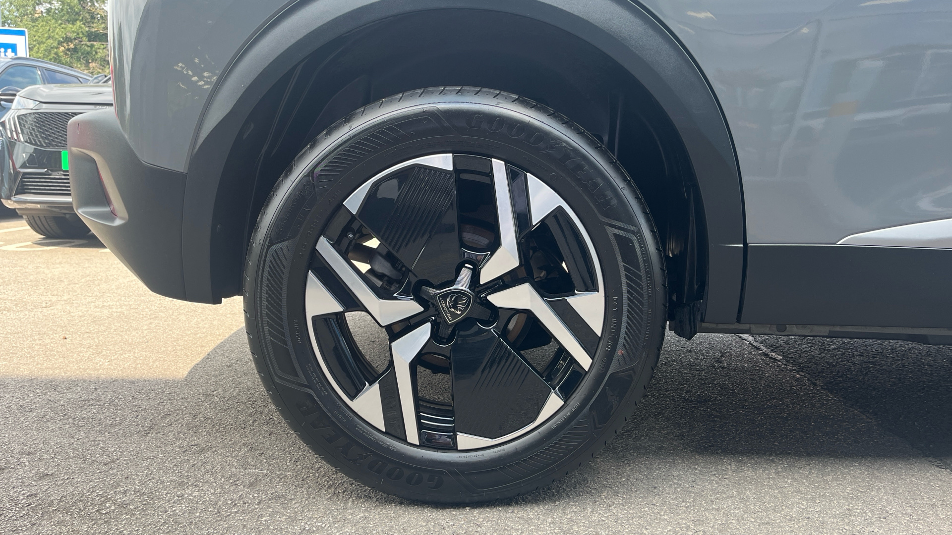 car image