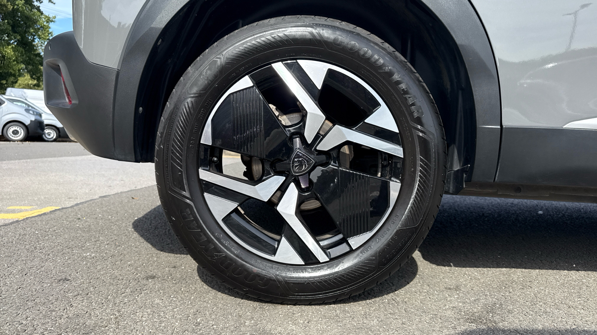 car image