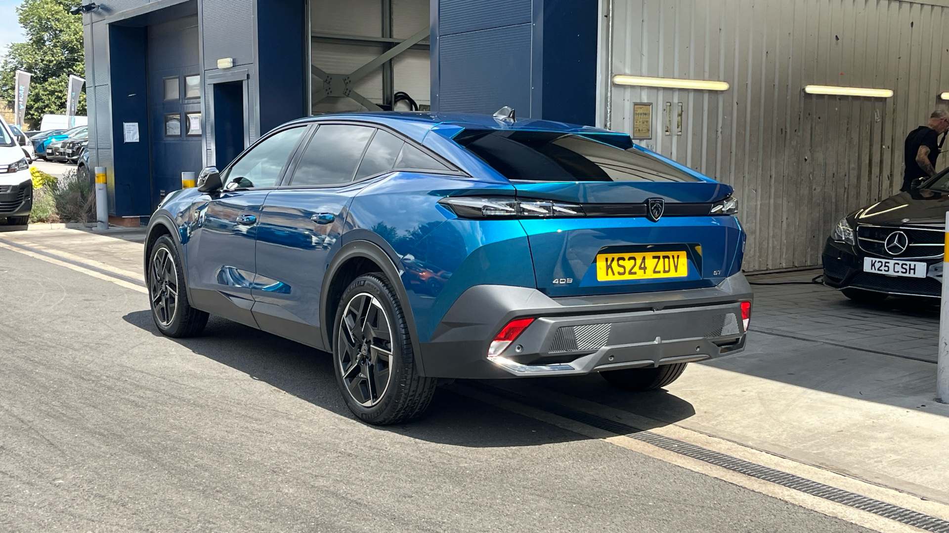 car image