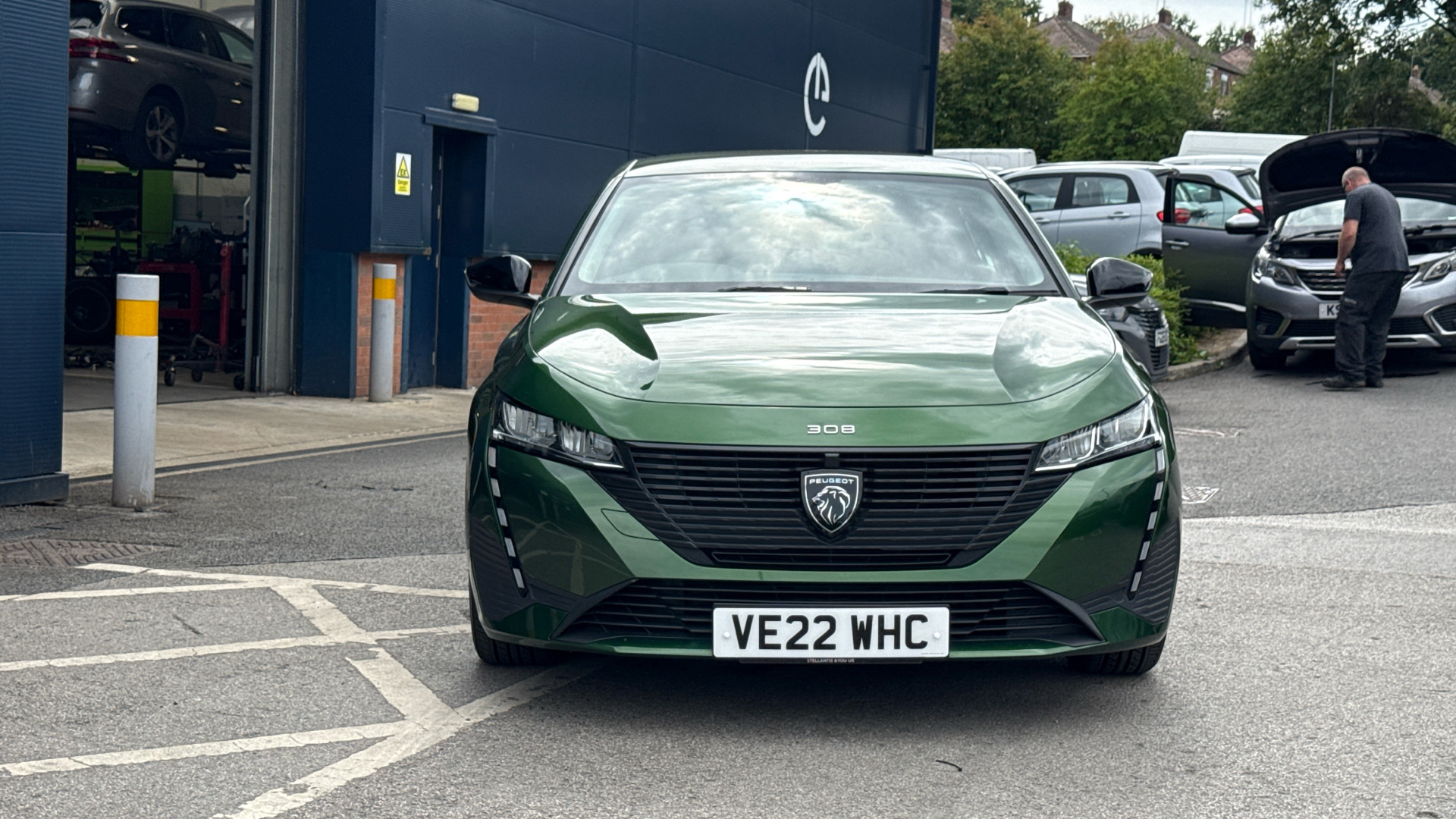 car image