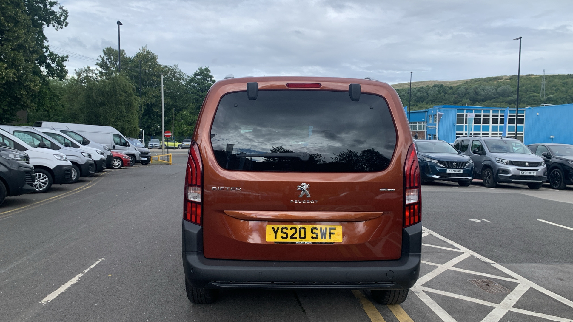 car image