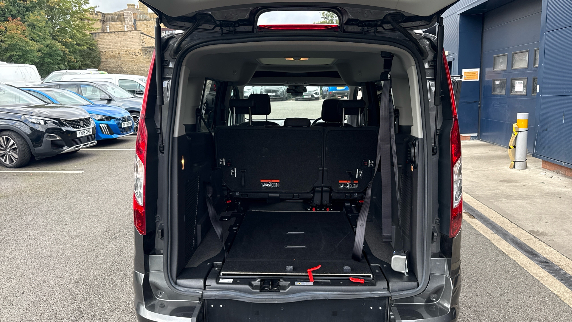 car image