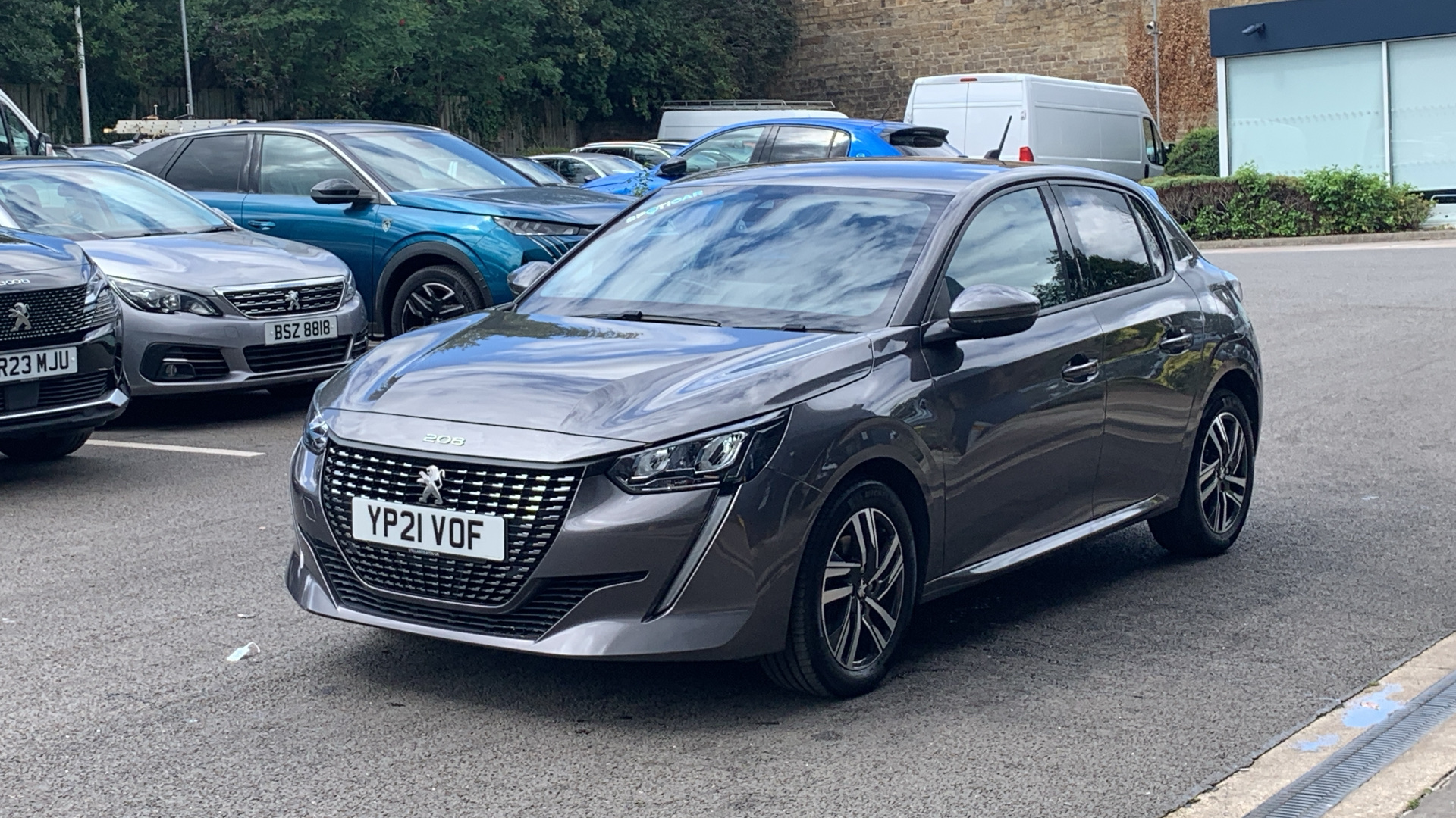 car image
