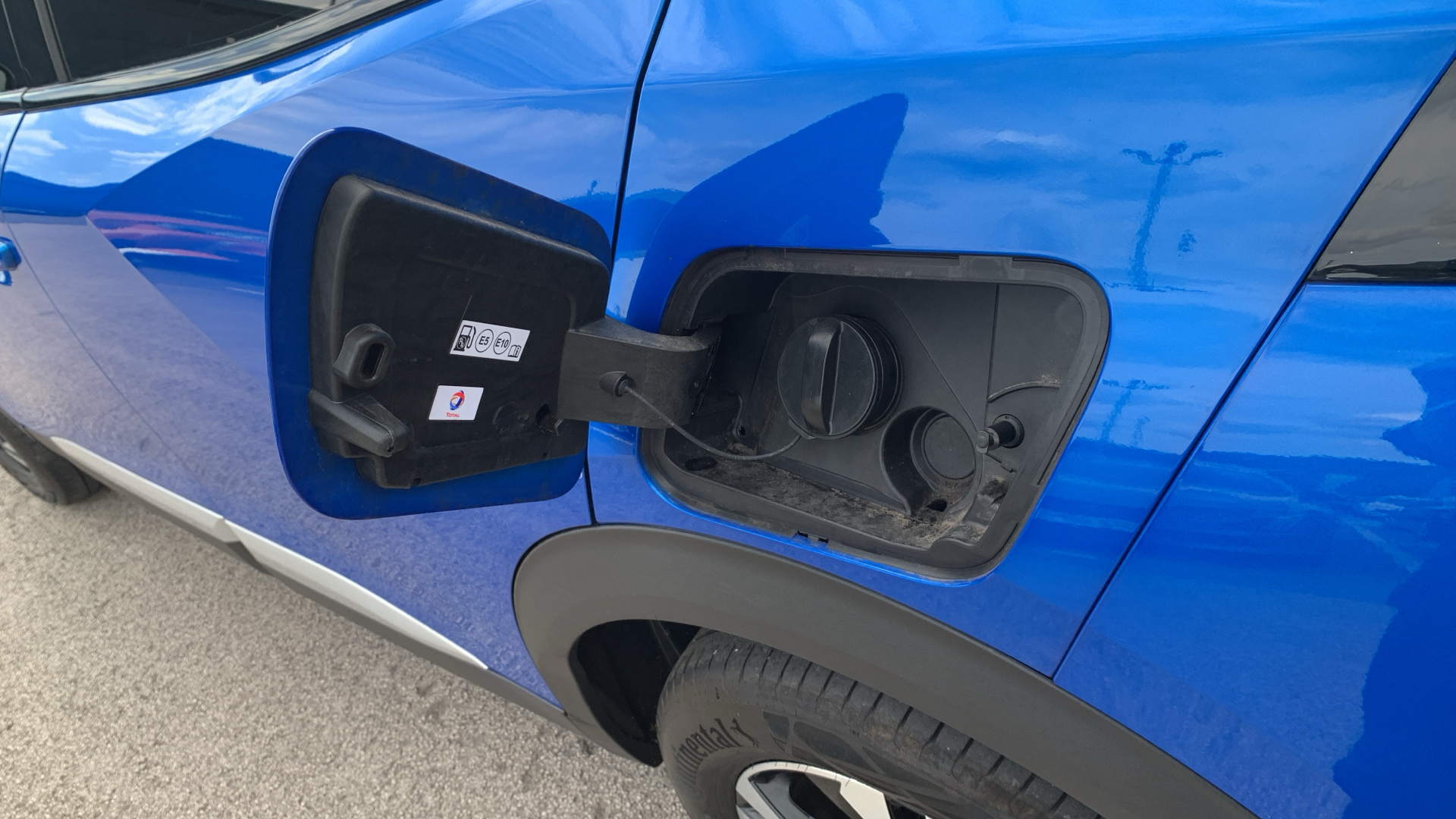 car image